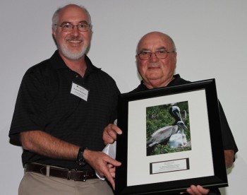 Accepting the Award, Andy McDonald (left) and federation's Vice President, Dick Bierly.